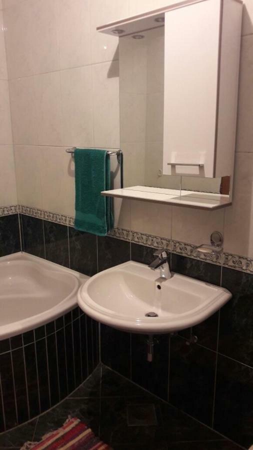 Apartmani Ruza Makarska Exterior foto